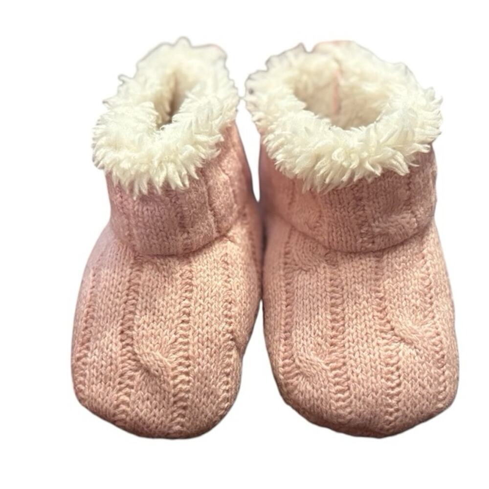 NWT 6-12M Baby CashSoft Cozy Sweater Booties-Pink